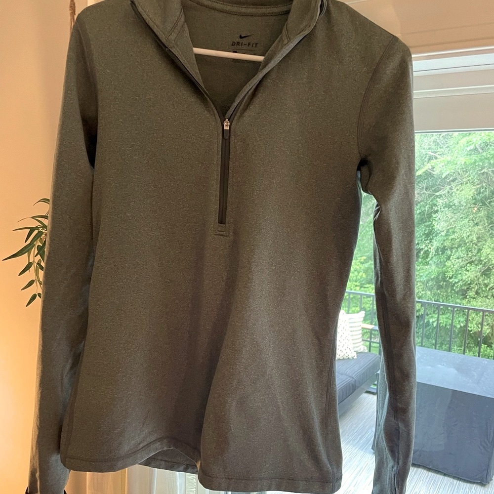 Nike Quarter Zip